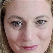 Salve,io aiuto i bambini a fare i compiti...
Sono un tutor che aiuta i ragazzi con problemi come bes e ADHD programmando con loro